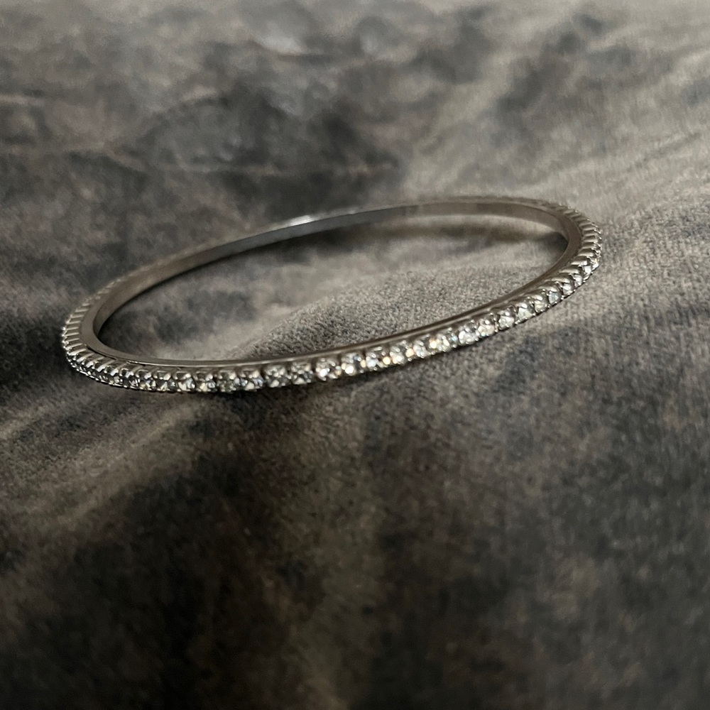 Vintage Rhinestone Bangle - Picture 4 of 12